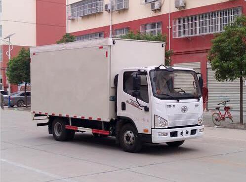 程力威牌CLW5040XWTC6型舞臺(tái)車(chē)